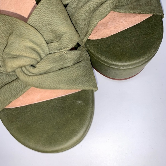Caslon Platform Sandals Matte Green Sz 6.5 - Picture 3 of 13